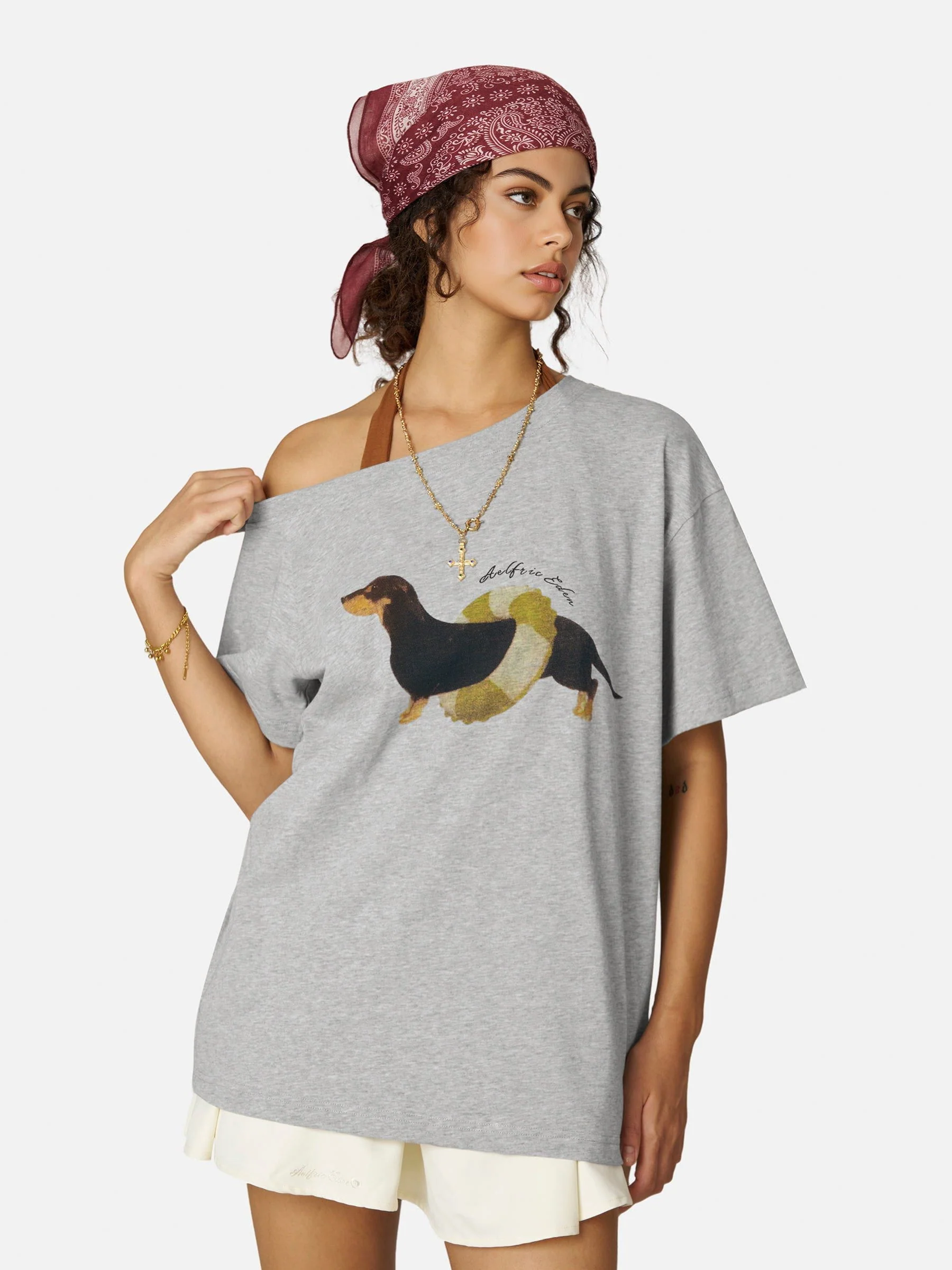 Aelfric Eden Dackel schulterfreies T-Shirt - Image 3
