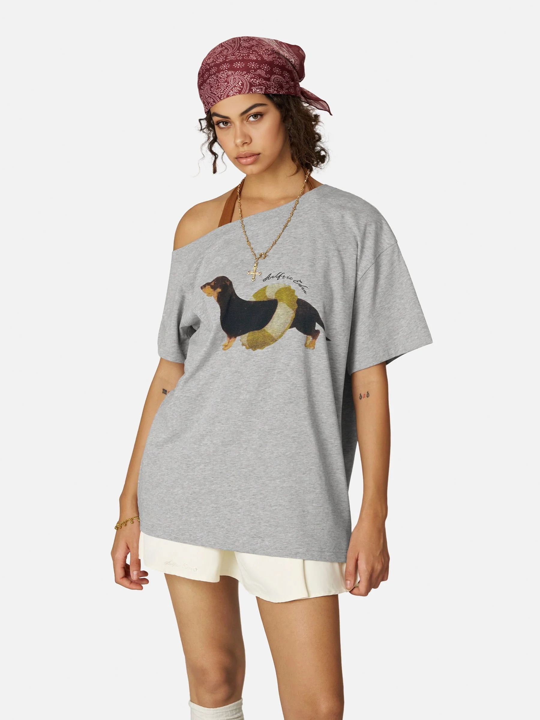 Aelfric Eden Dackel schulterfreies T-Shirt - Image 4