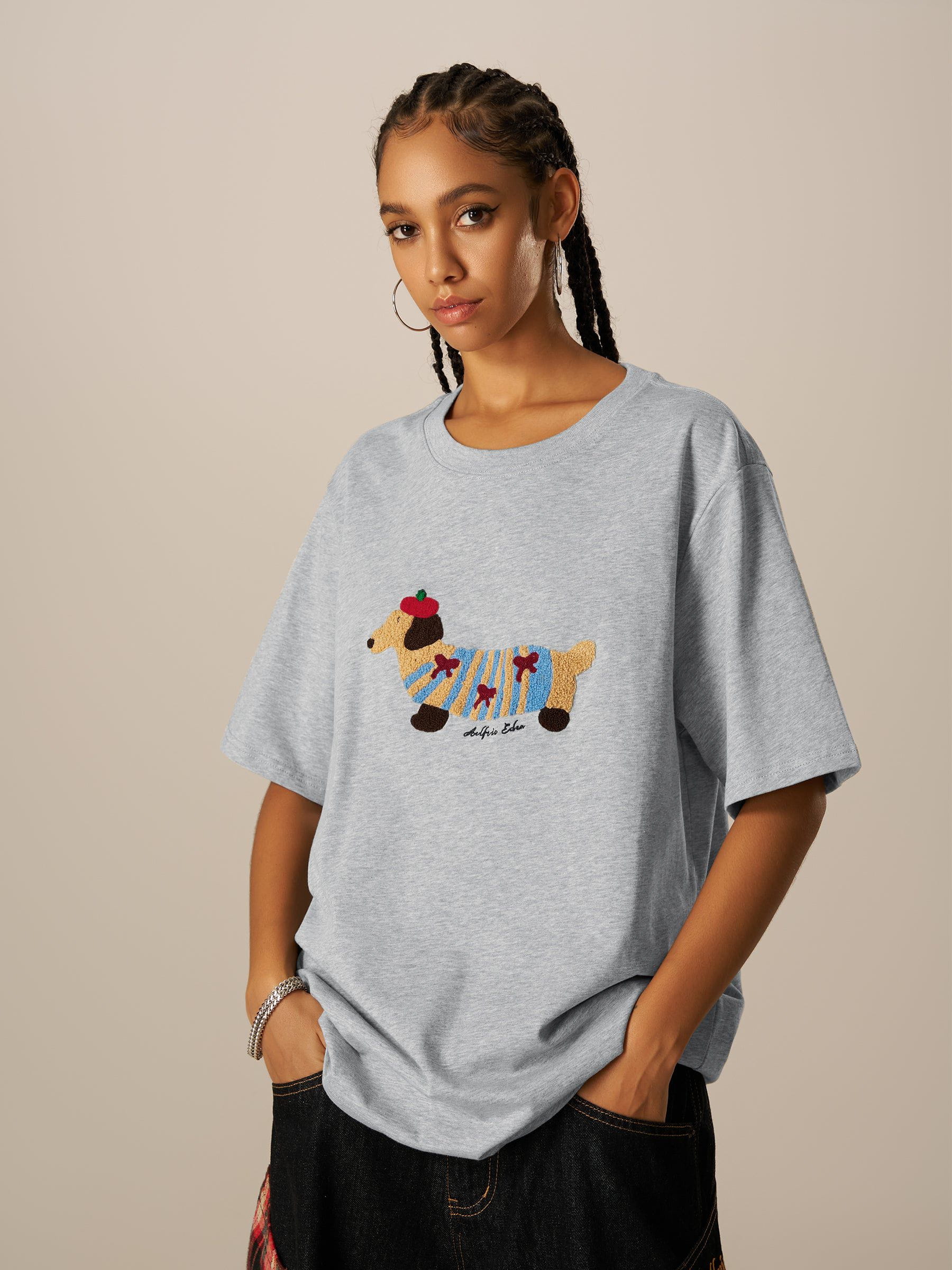 Aelfric Eden – T-Shirt mit Cartoon-Hundestickerei - Image 8
