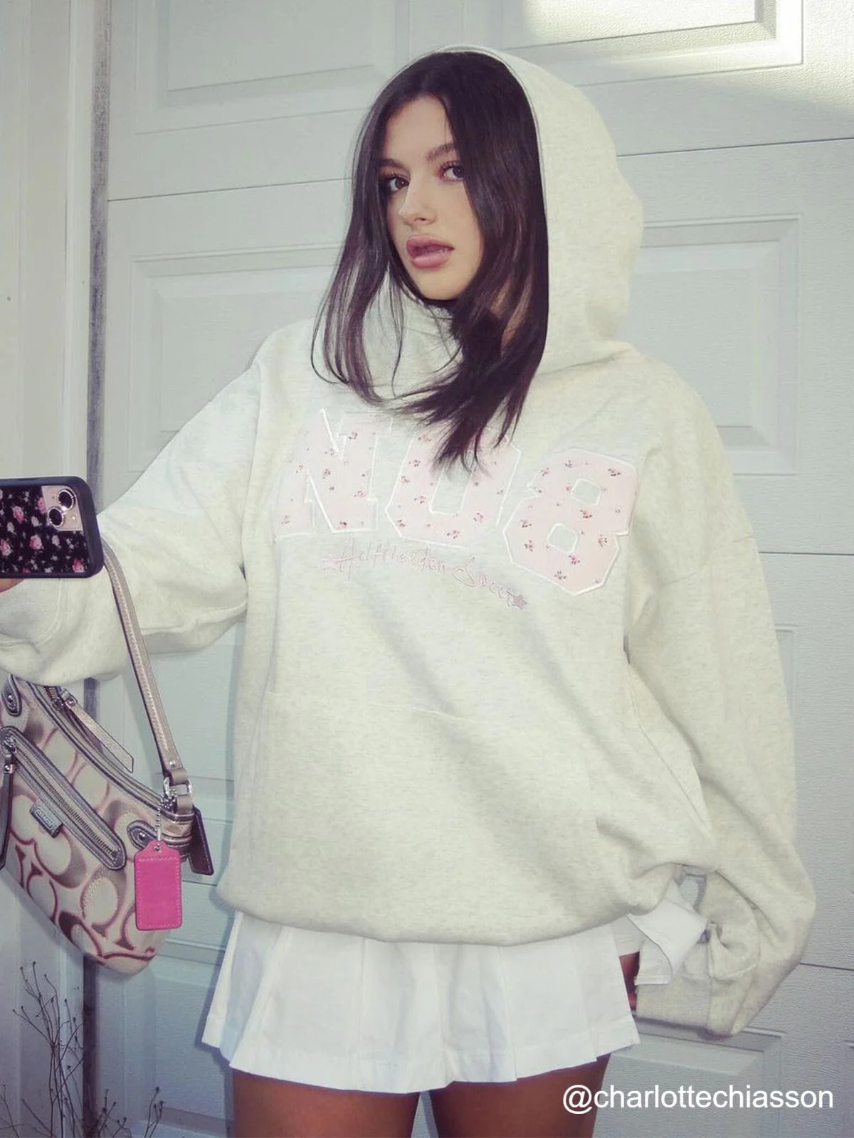 Aelfric Eden – Kapuzenpullover mit Blumenstickerei und Nummer - Image 4