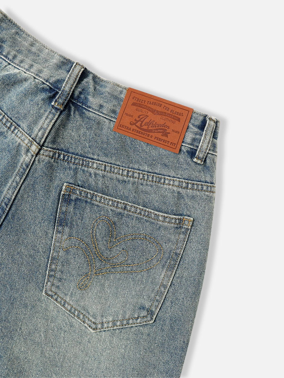Aelfric Eden – Lockere Jeans mit Fransen-Patchwork - Image 10