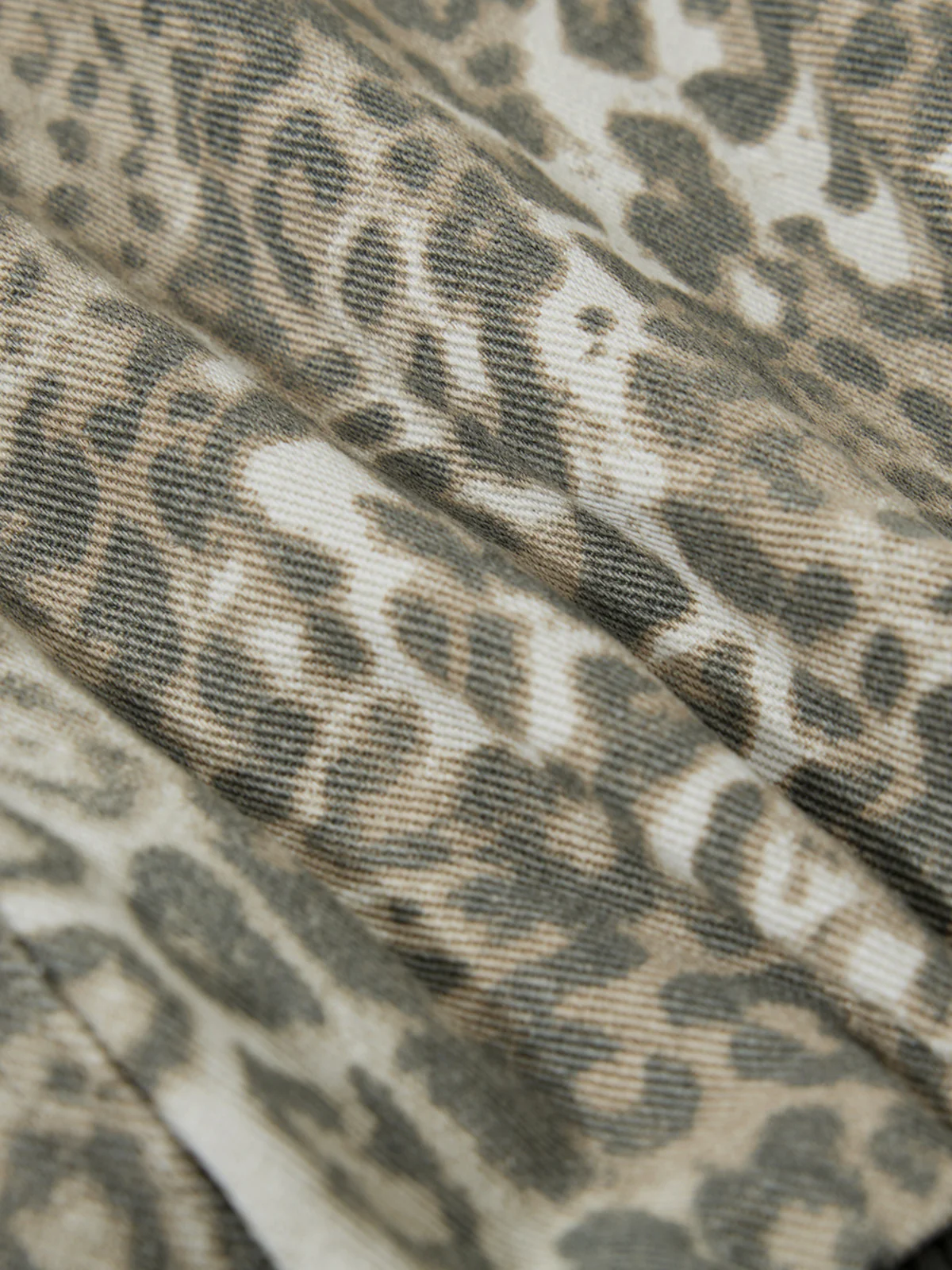 Aelfric Eden Leopard-Bomberjacke - Image 3