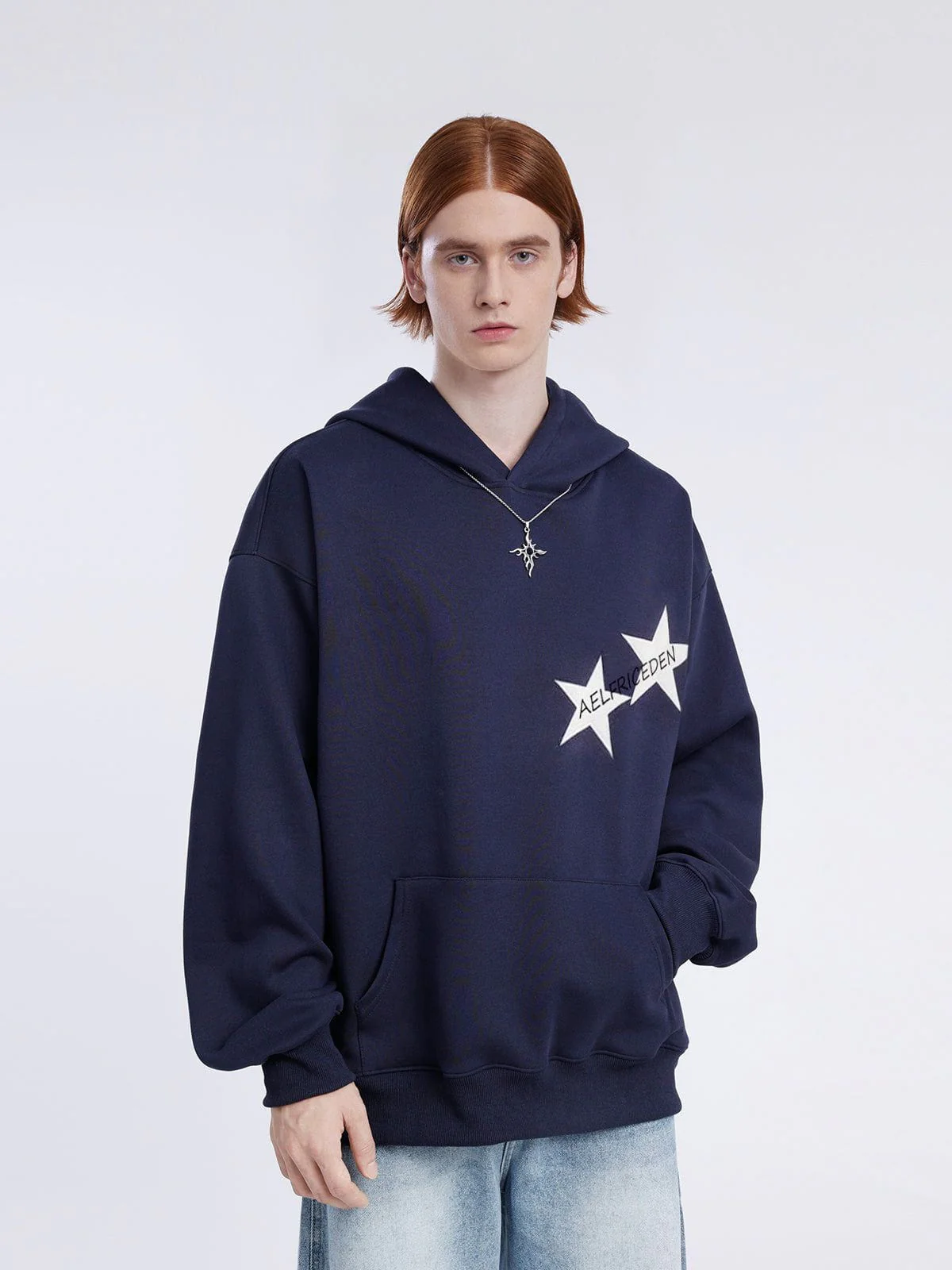 Aelfric Eden Kapuzenpullover mit Stern-Print und Farbkontrast - Image 10