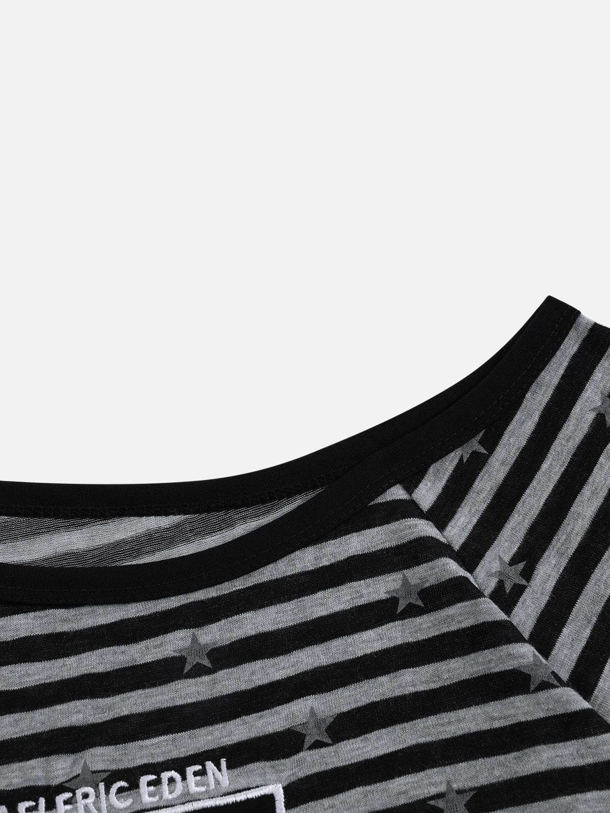 Aelfric Eden Gestreiftes Stern-Off-Shoulder-T-Shirt - Image 4