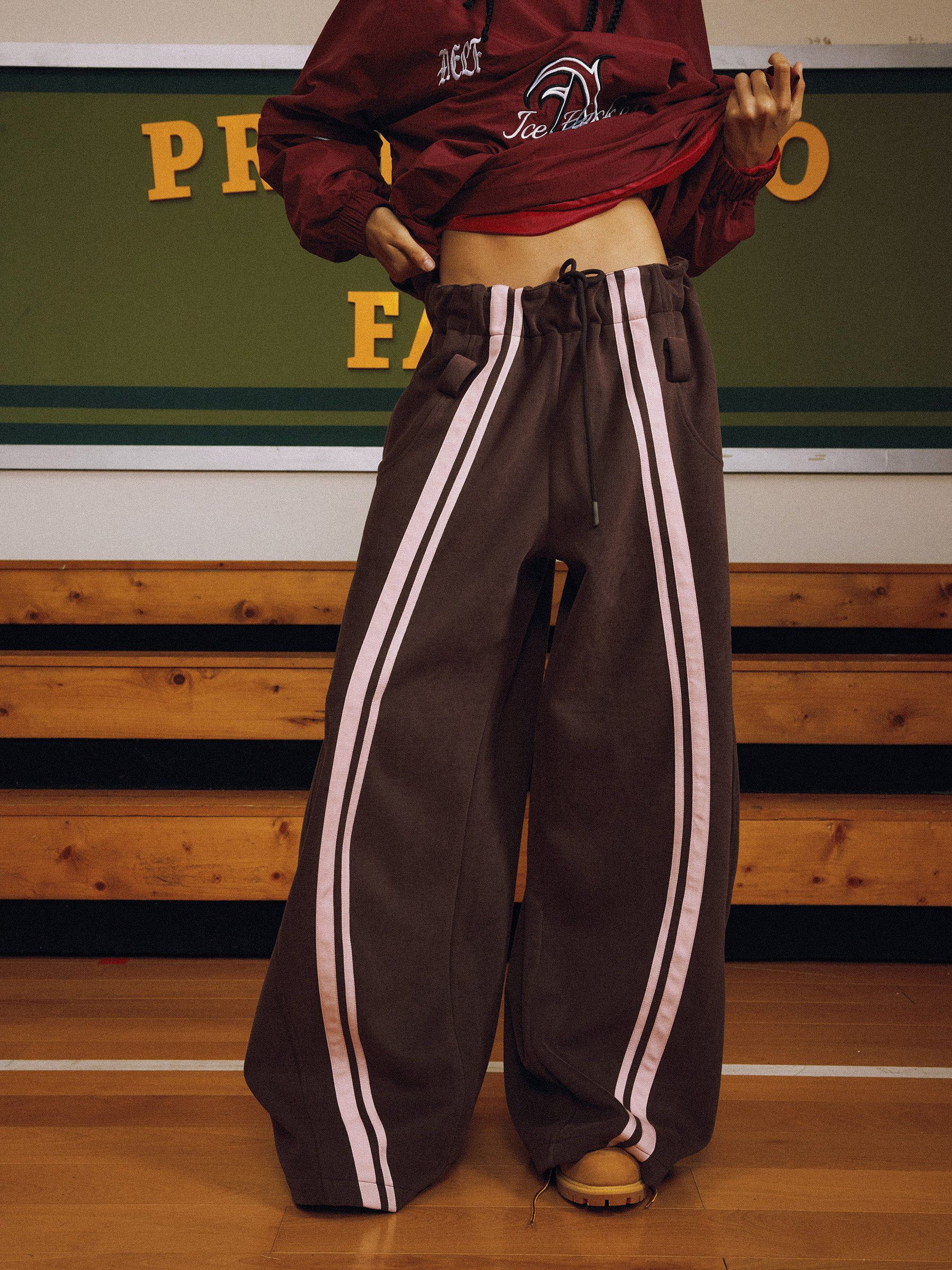 Aelfric Eden Stripe Super Baggy Barrel Sweatpants - Image 4