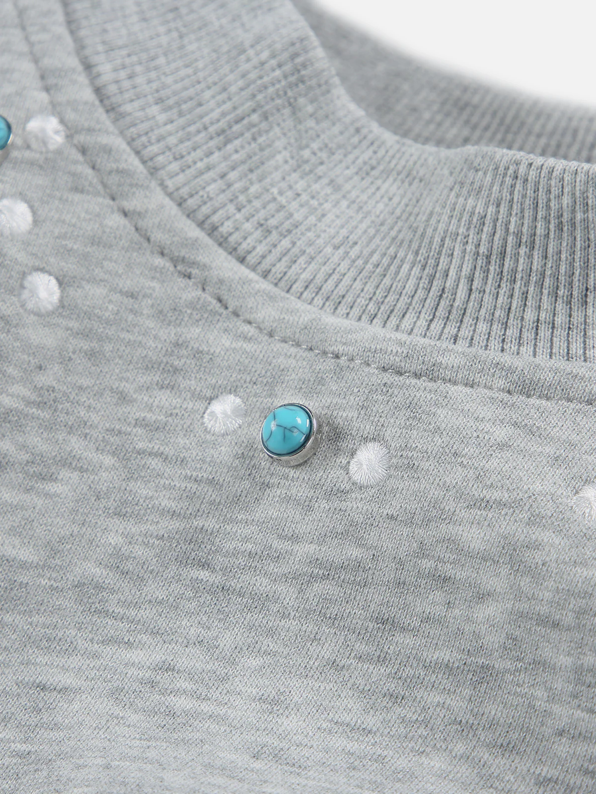Aelfric Eden Türkisfarbenes Sweatshirt mit Nietenkragen - Image 4
